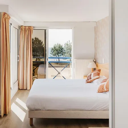Hotel Edenia - Estime & Sens